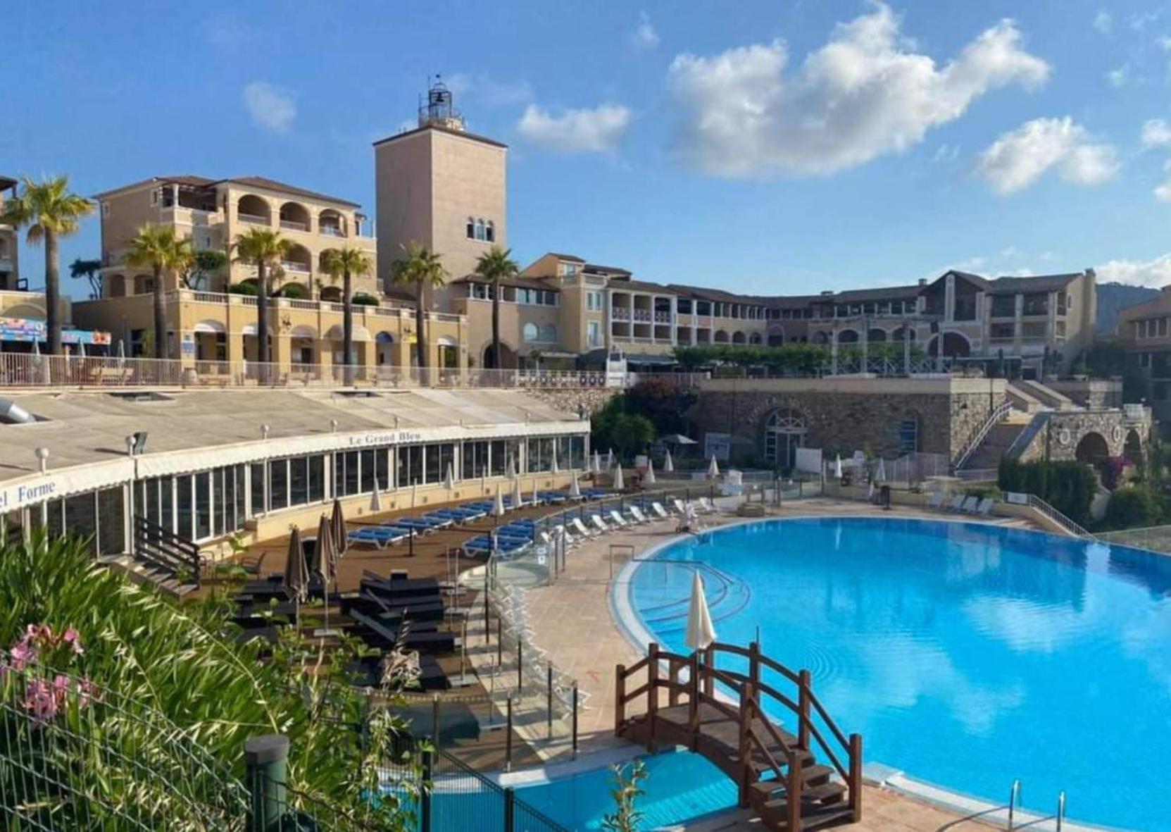 Appartement Cap Esterel 4/5 Personnes Saint-Raphaël Eksteriør billede