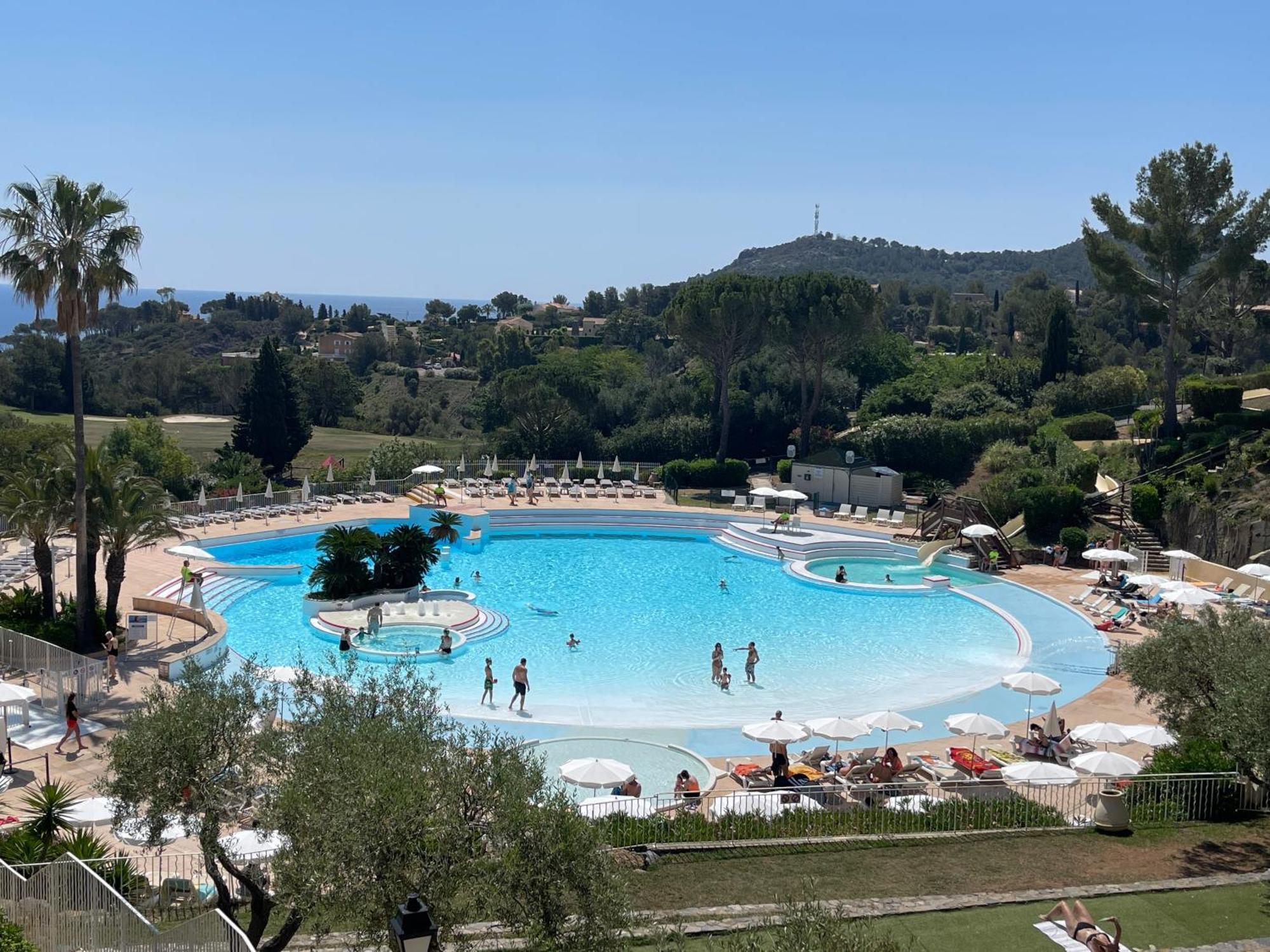 Appartement Cap Esterel 4/5 Personnes Saint-Raphaël Eksteriør billede